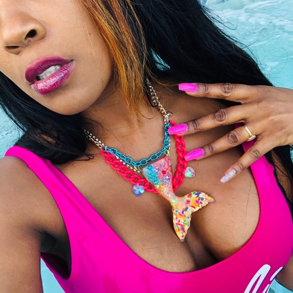 COPY - Necklace - Picture 1 of 6